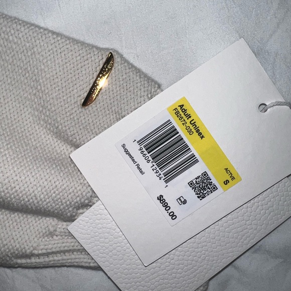 White Sweater with Knotted Design - Picture 3 of 3